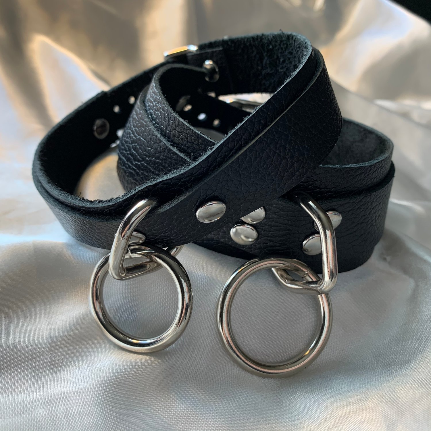 Image of Drop Ring Choker