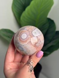 Image 3 of HQ FLOWER AGATE SPHERE -MADAGASCAR- A