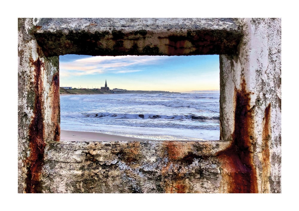 The Beauty and The Beast Beach, Tynemouth Longsands