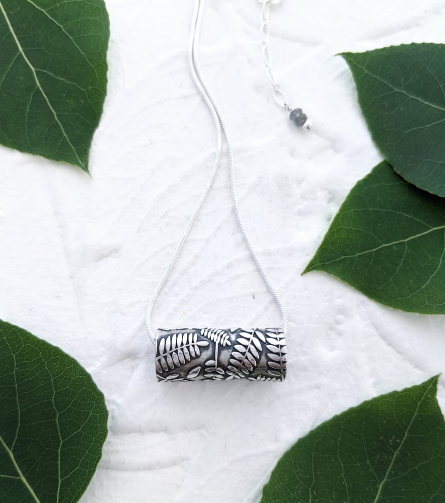 Image of Rolled Rock Fern Pendant Necklace