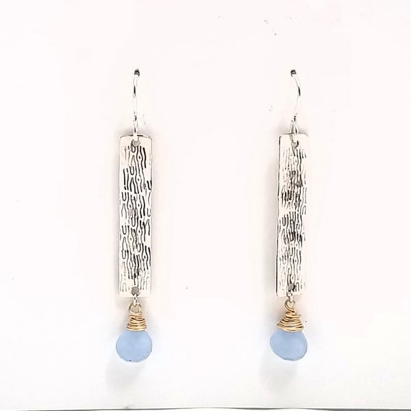 Image of Textured drop earrings