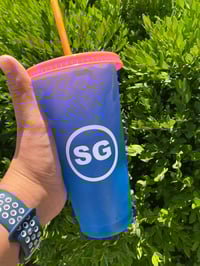 Image 2 of Color Changing Cups