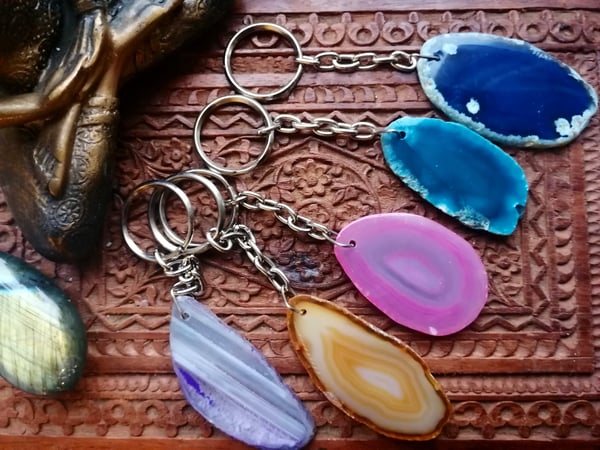 Image of Agate colourful keyring 