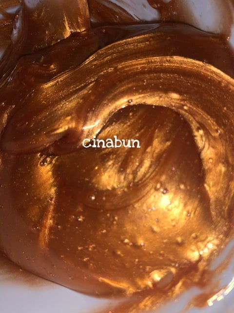 Image of Cinabun lipgloss