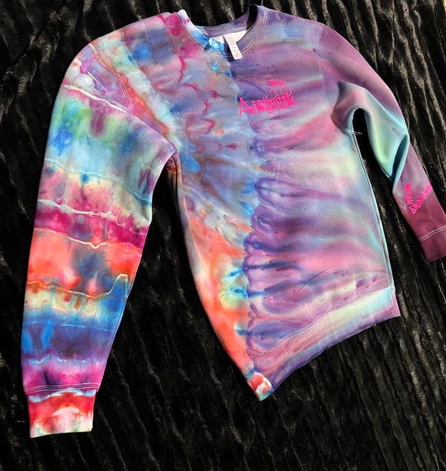 ICED DYED GRAVITY HEAVYWEIGHT SWEATSHIRT (Strawberry Skies/Coral/Seafoam)