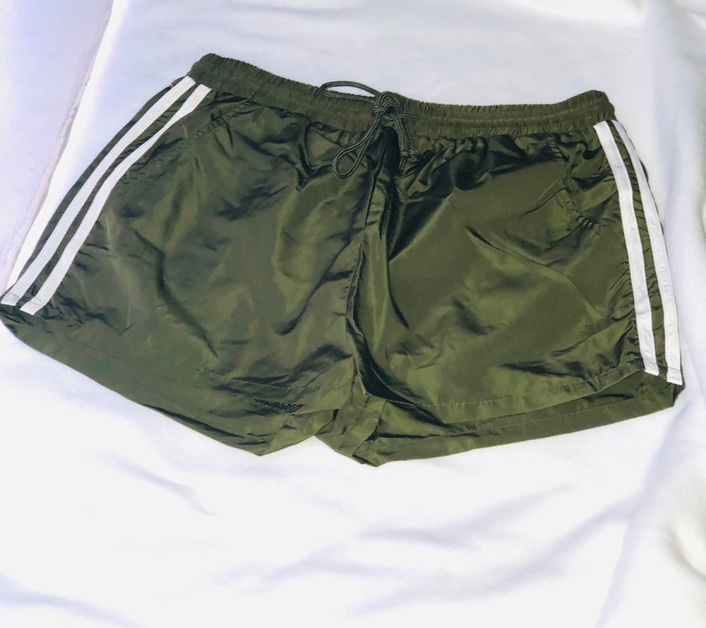 Image of GREEN SHORTS