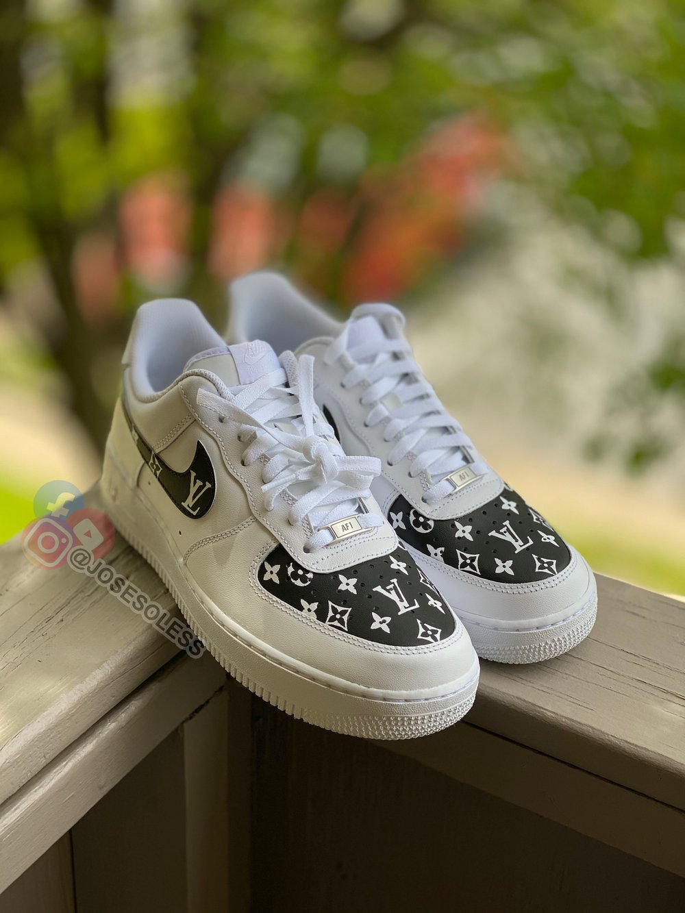 Air Force 1 “ Black & White Louis Vuitton “