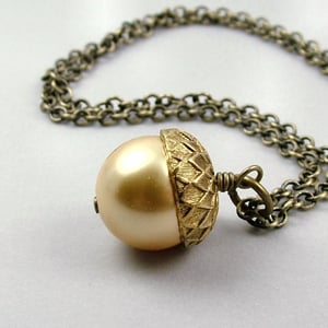 Image of Acorn Pearl Necklace - choose your colour