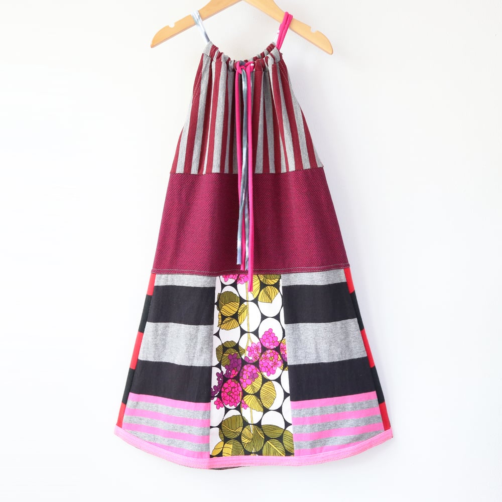 Image of stripes red magenta pink stripe vintage fabric textiles 8/10 tie drawstring sundress dress courtney 