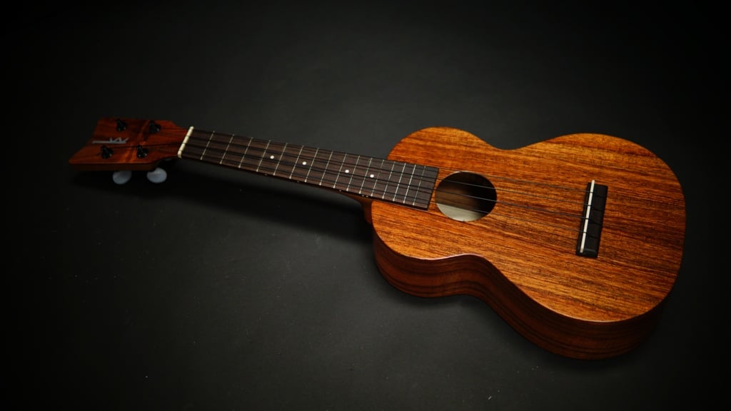 Ukulele Lab — Kamaka HF2 Concert Satin 200315