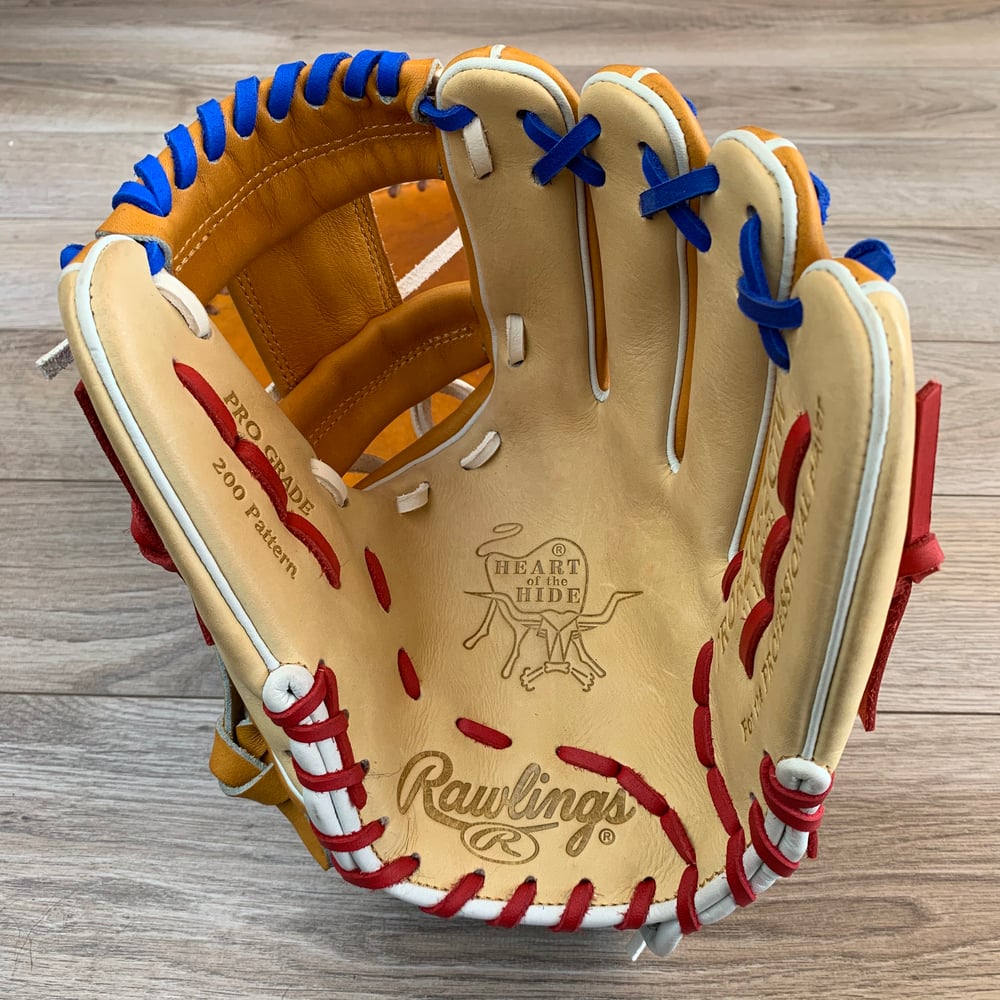 Image of Fielder's & Pitcher's Gloves (FULL SERVICE)
