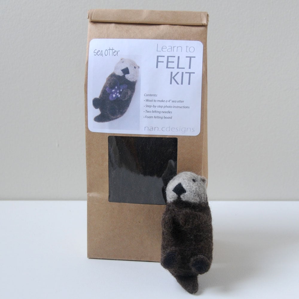Sea Otter - Needle Felting Kit