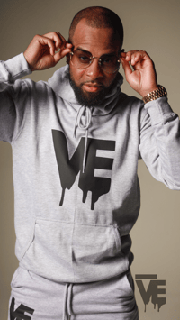 Image 2 of Men’s Grey VE Logo Sweatsuit