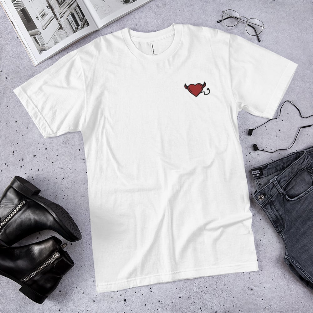 Evil love tees 