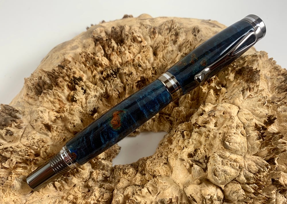 Image of Gunmetal Atracia Fountain Pen