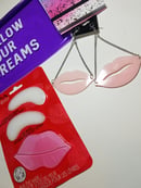Image 2 of Follow Your Dreams Lip Mask & Accessories Bundle