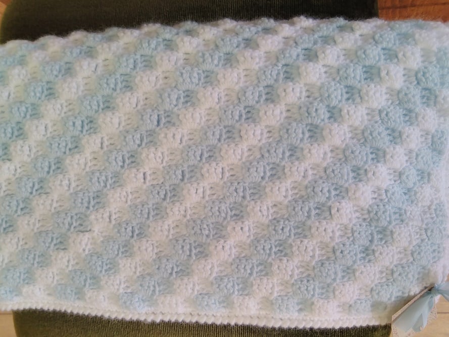 Manta de Bebe quadrada em Croché