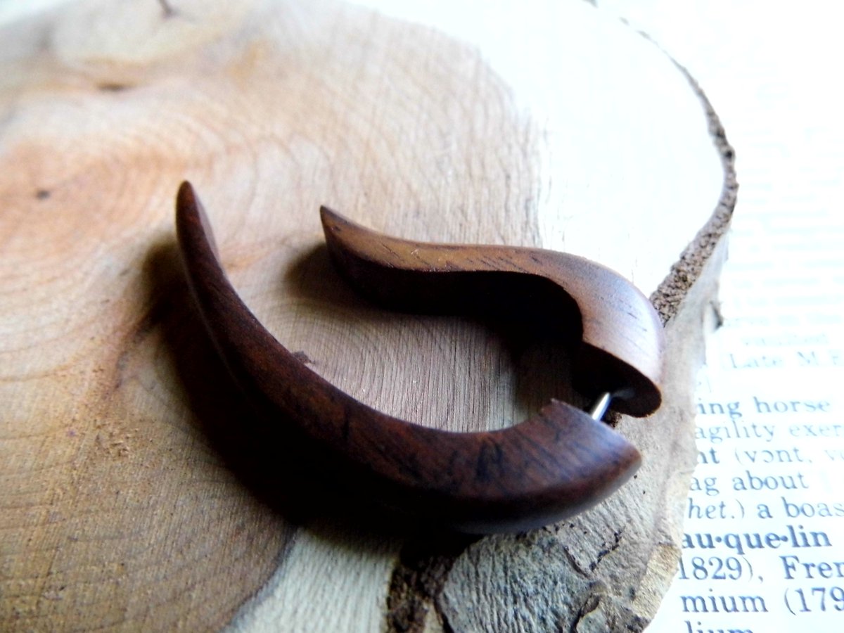 Faux Gauge Wooden Single Earring Brown