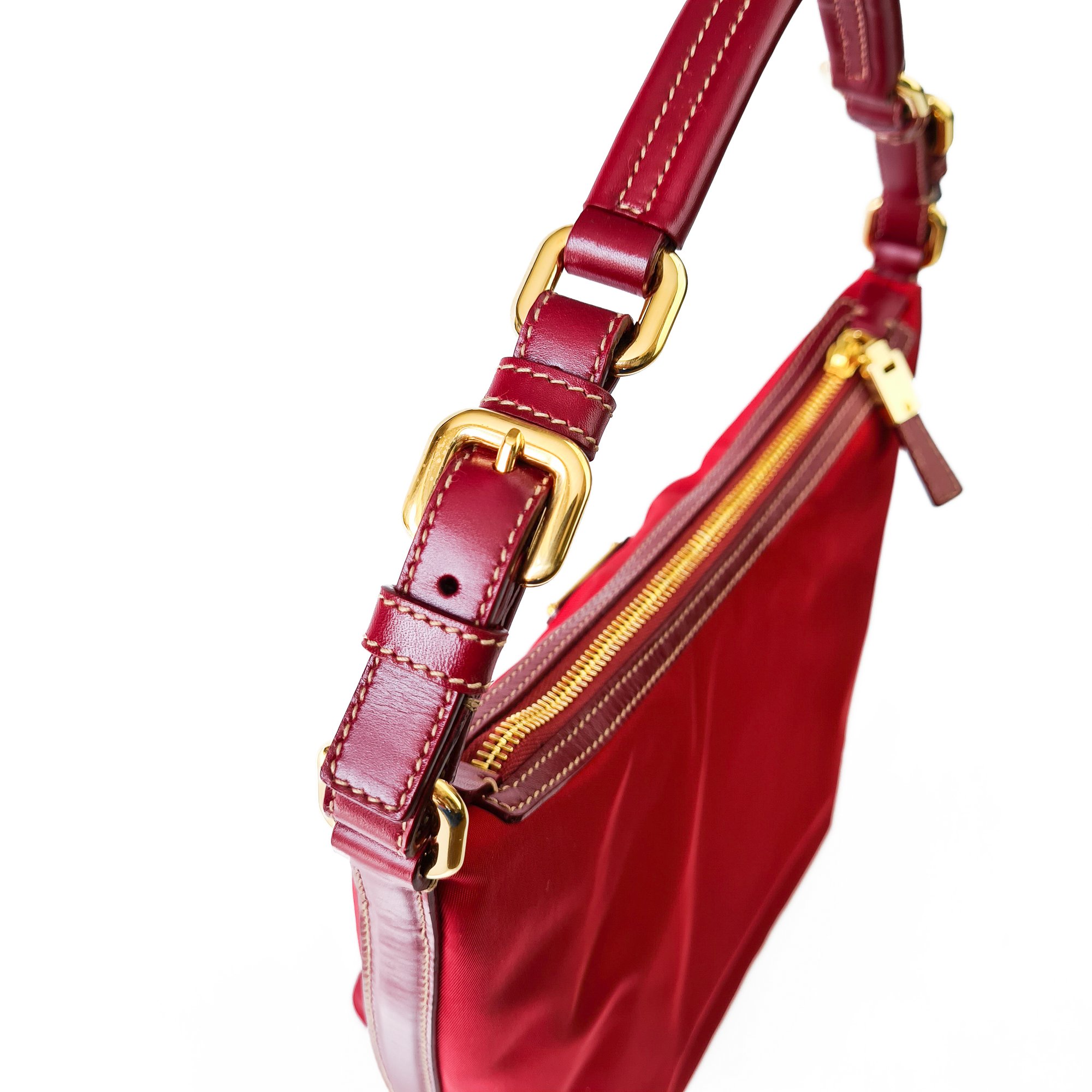 Image of Prada Red Tessuto Shoulder Bag BR3121