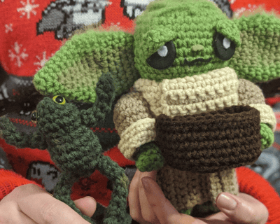 Image of Baby Yoda Amigurumi Playset Pattern - English Only - Crochet Star Wars Pattern - Sippy Cup