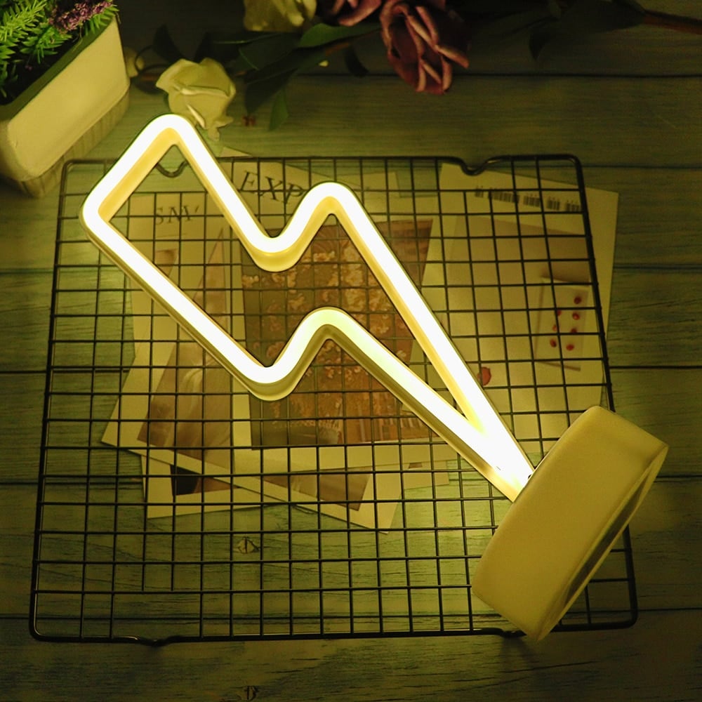 LED Light Lightning Bolt Design