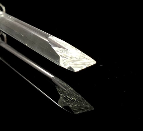Image of Faceted Chisel Tipped Scoop - 16 cuts