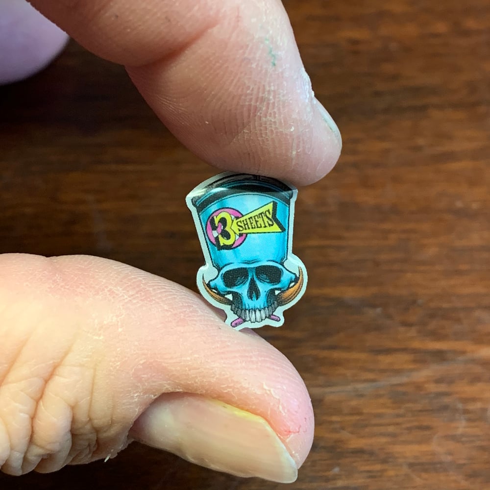 3S 1-Shot Skull 80's Photodome Pin