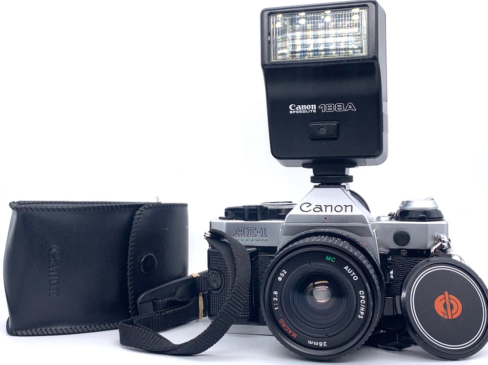 Canon AE-1 Program 35mm SLR | Sumn Thrifted Canon AE-1 Program 35mm SLR | Sumn Thrifted