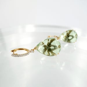 Image of m1662 - Green Amethyst drop earrings 