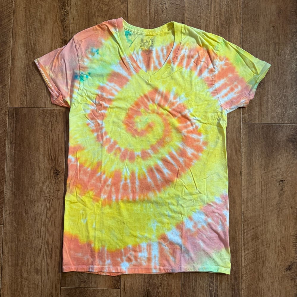 Image of MEDIUM TIEDYE (002)