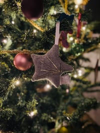 Image 4 of Shooting Star - Christmas Decoration