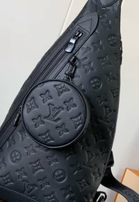 Image 8 of SHELLS BLACK CROSS OVER BAG