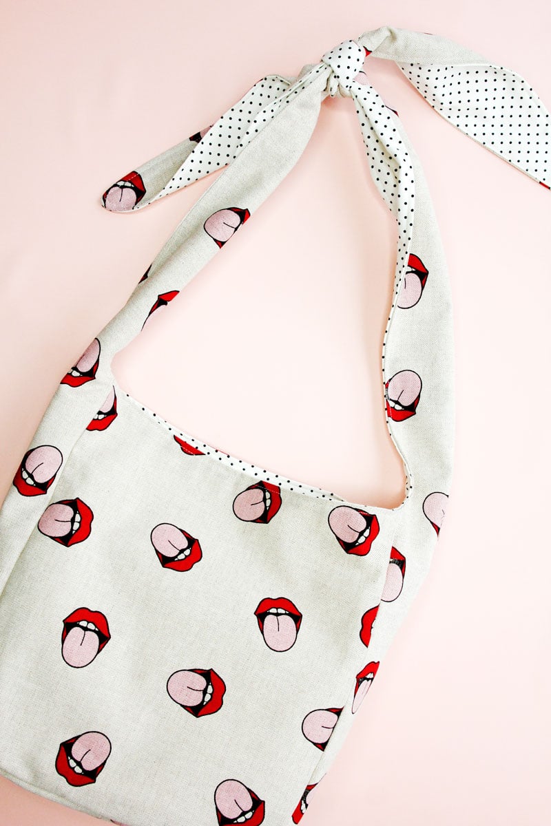 Image of the ZOLA sling bag PDF pattern