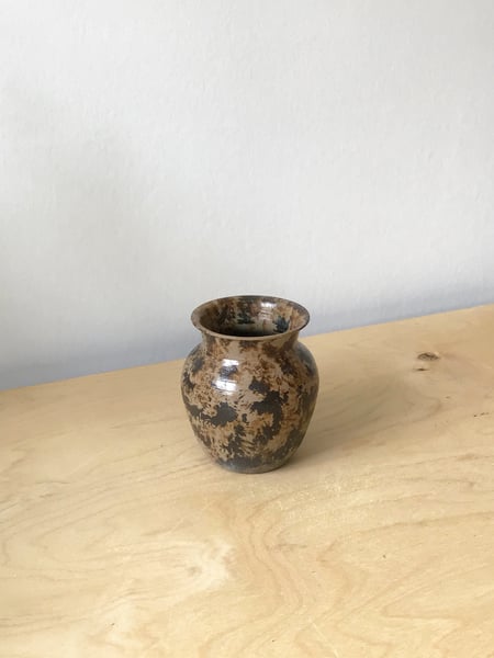 Image of Grey tortoiseshell vase