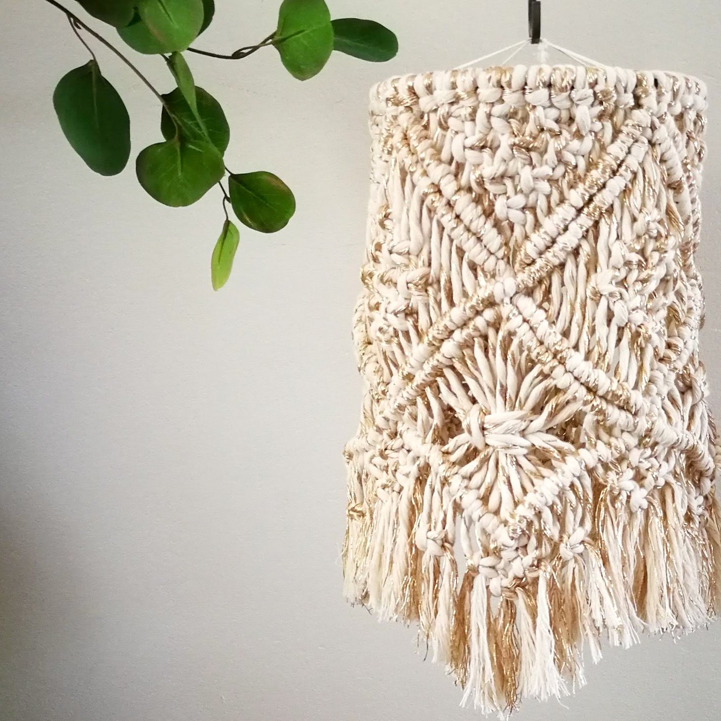 Image of Macrame Pendant - CELESTE