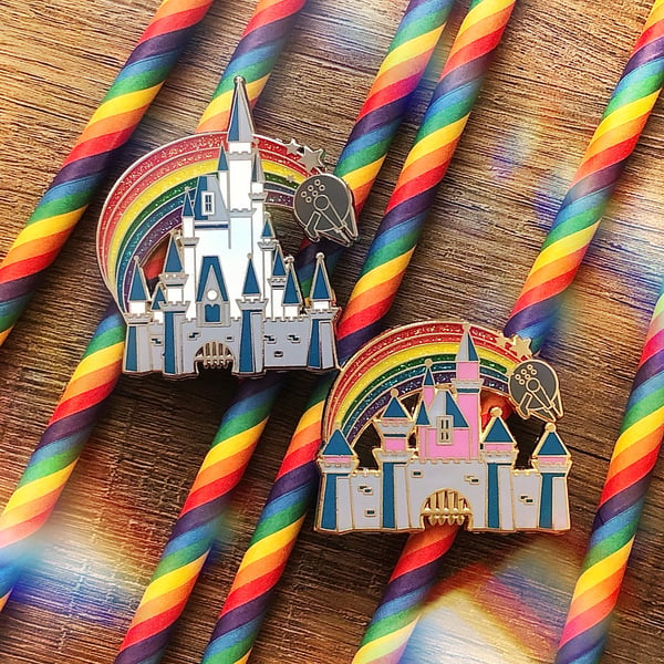 Image of Rainbow castles - Enamel pins 