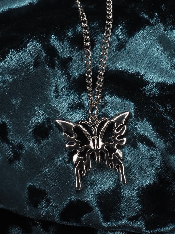 Image of BUTTERBLIZZ Butterfly Necklace