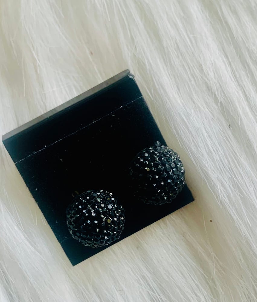 Image of Black studs 