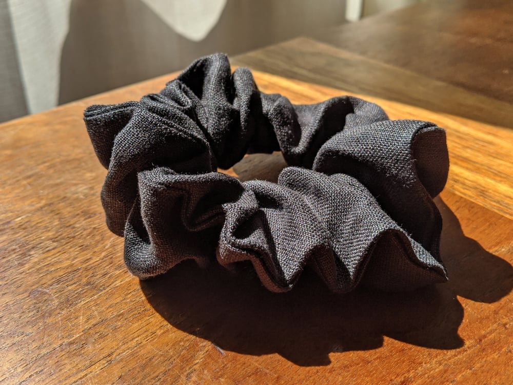 Image of Linen Scrunchie