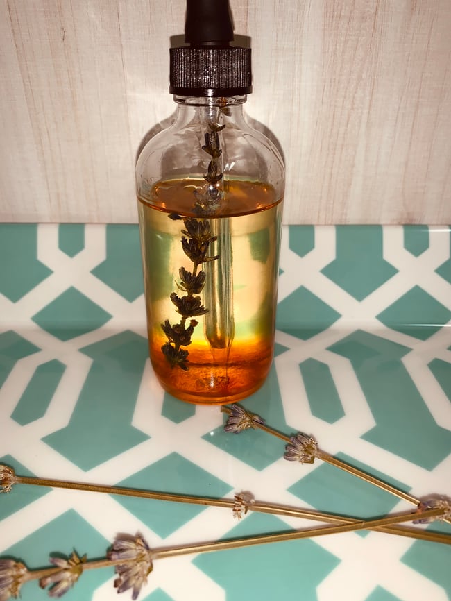 Strengthening Hair Oil (4oz)