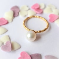 Pearl Ring