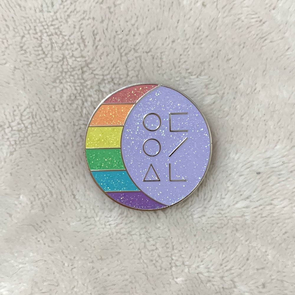 Pride Month Glitter LOONA Pin