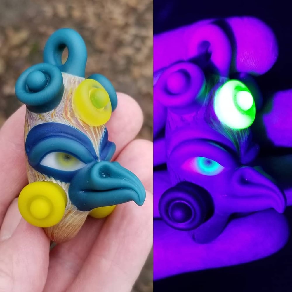 Image of Totem Bird Pendant 