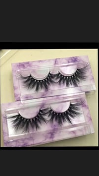 Mink lashes 