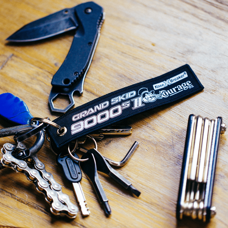 Grand Skid Keychain Image 2