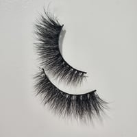 Image 3 of Flirty