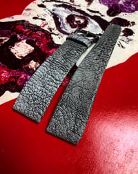 Image 3 of Hand-rolled rembordé watch strap - vintage marble goatskin