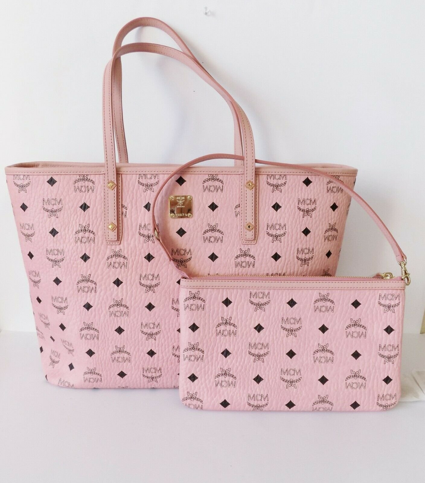 Hot pink mcm purse Clearance