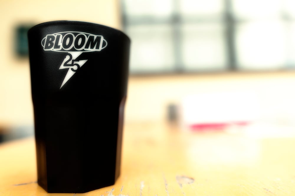 Bicchieri logo Bloom set da 4 (Nero)