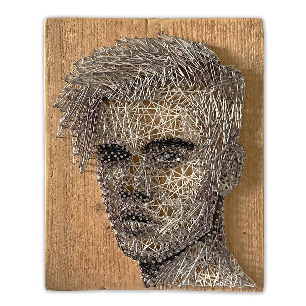 David Bowie String Art Portrait Sculpture by Ashley Darran | BowieGallery